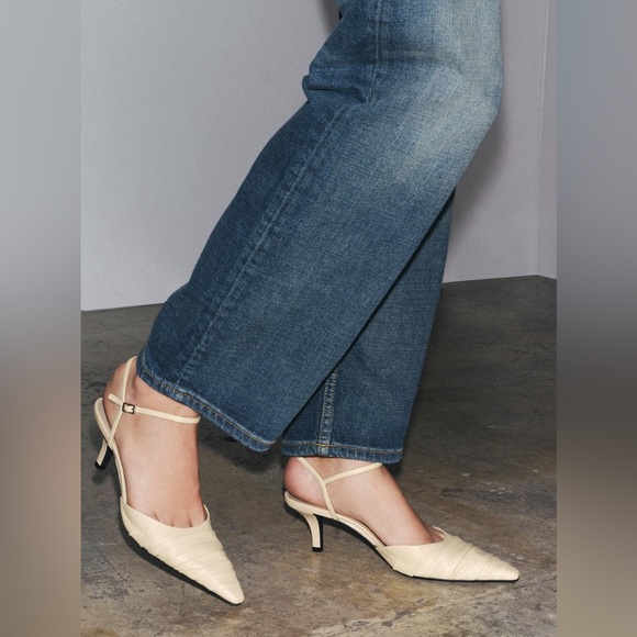 Zara Shoes - Zara yellow leather kitten heels pointed toe